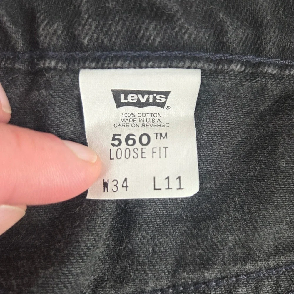 Levis excellent like